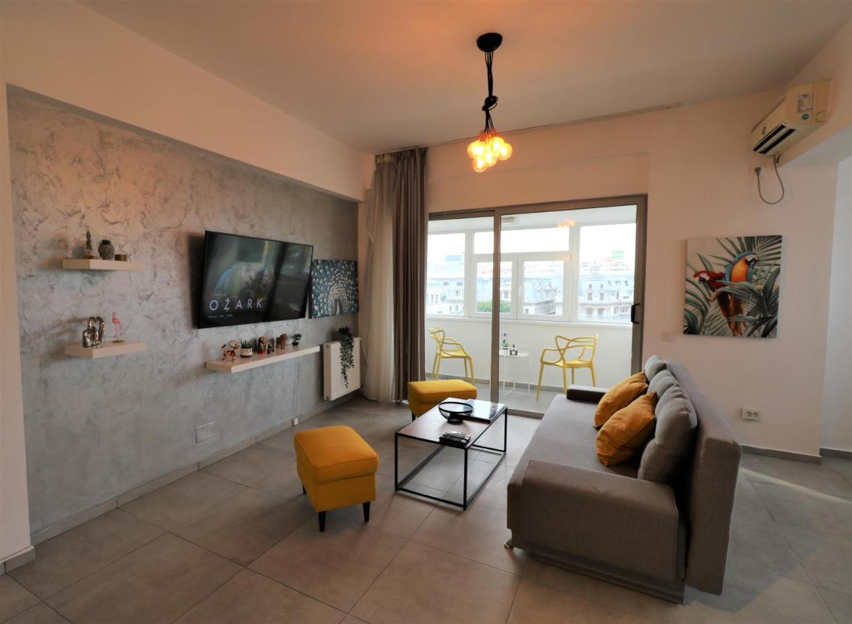 Serenity Heights Apartment: A Panoramic Haven Near Old Town - Free Minibar Bucureşti Eksteriør bilde
